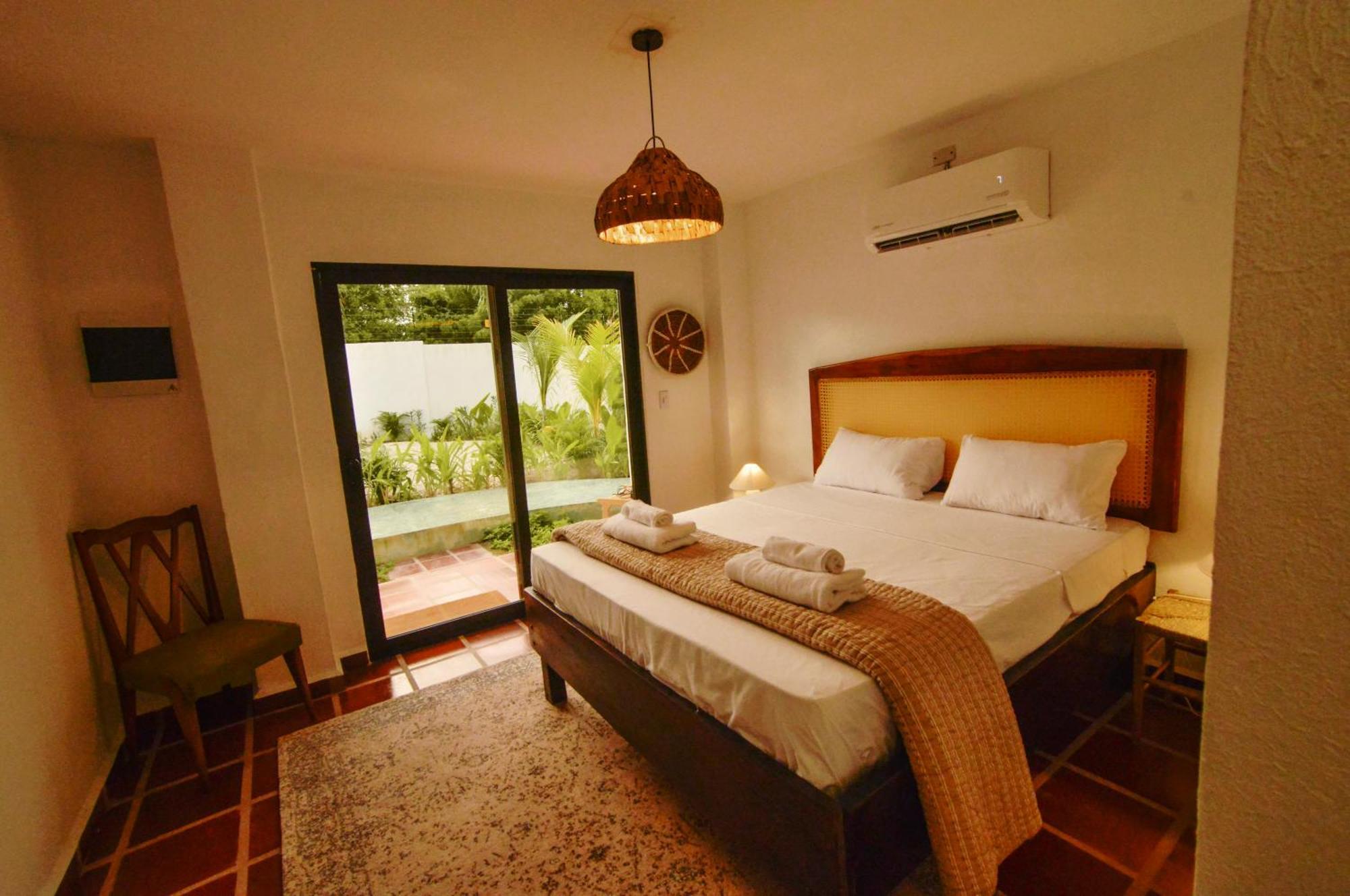 Hotel Villa Toti ซานตาเวโรนิกา ภายนอก รูปภาพ
