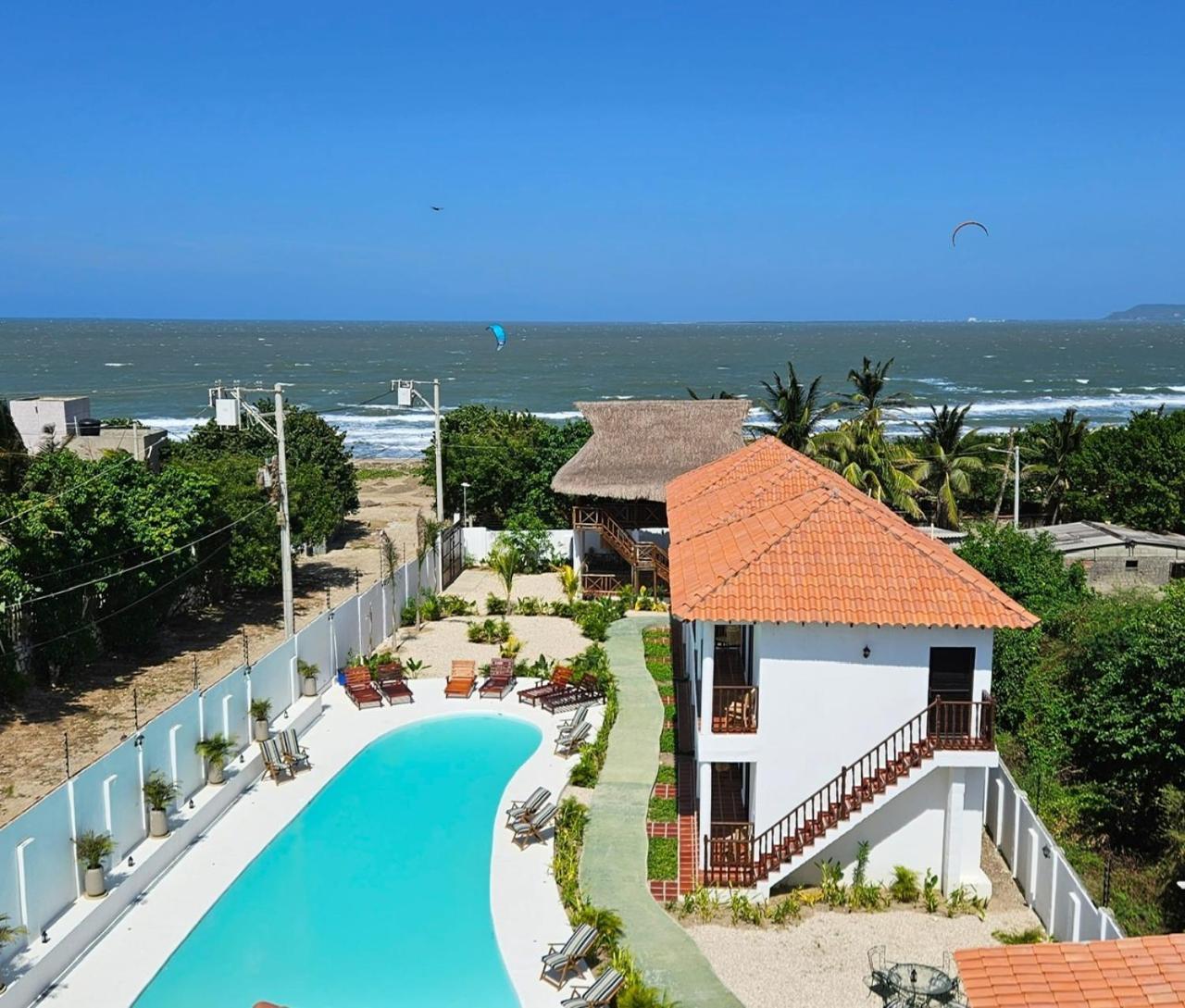 Hotel Villa Toti ซานตาเวโรนิกา ภายนอก รูปภาพ